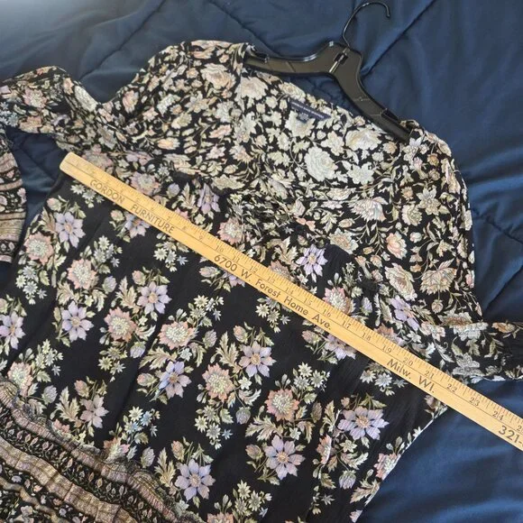 American Eagle Top Floral Lace Up Bell Sleeve Peasant Cottage Boho Womens Large - Picture 9 of 10